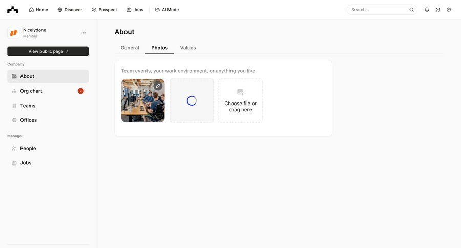 The org
			 settings sidebar navigation grid profile settings file upload full-screen layout drag and drop upload image sidebar photo gallery ui page example