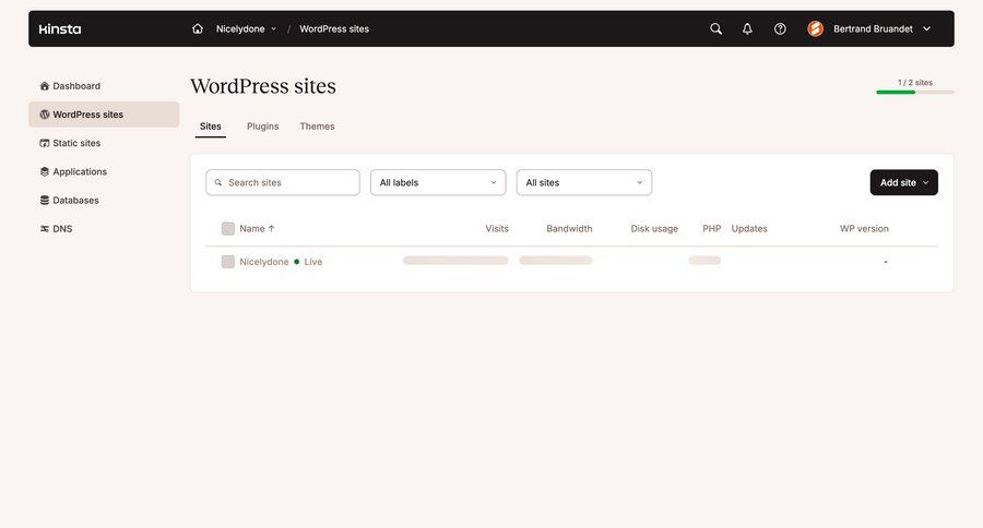 Kinsta
				list ui page example